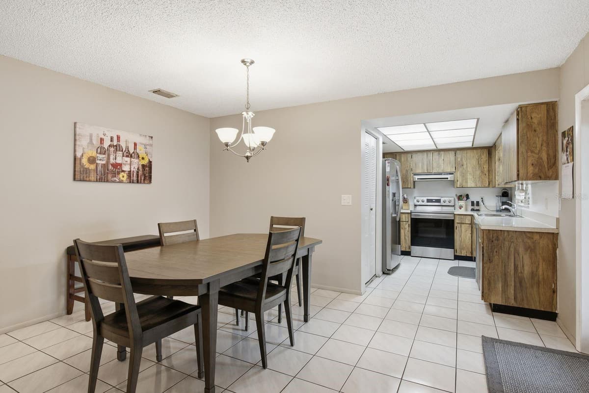 14309 ARBOR HILLS ROAD — photo 12 of 45