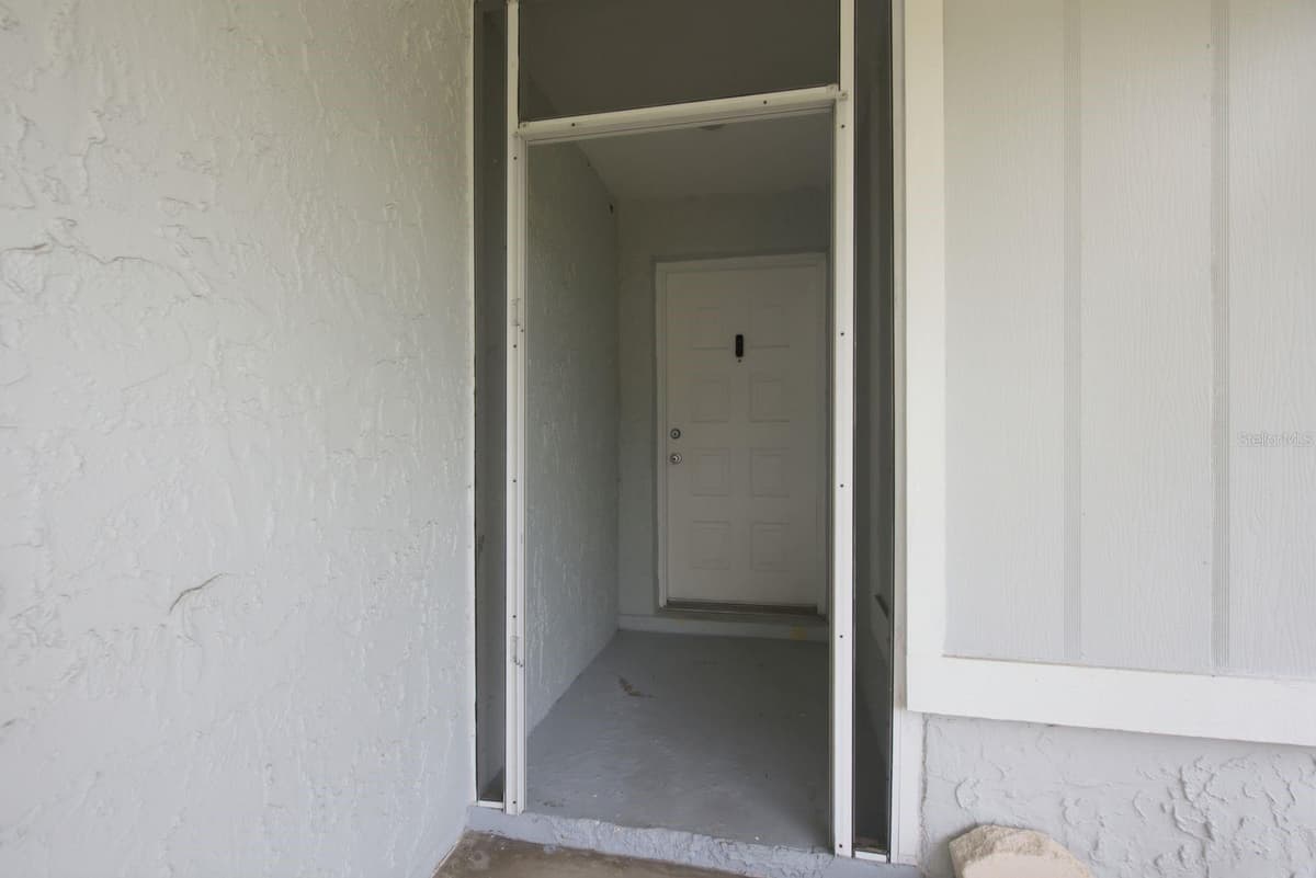 14309 ARBOR HILLS ROAD — photo 5 of 45