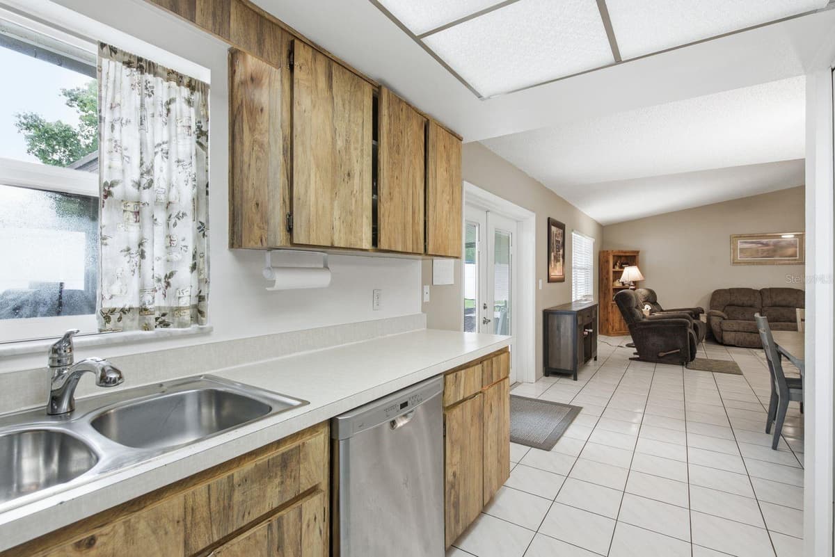14309 ARBOR HILLS ROAD — photo 17 of 45