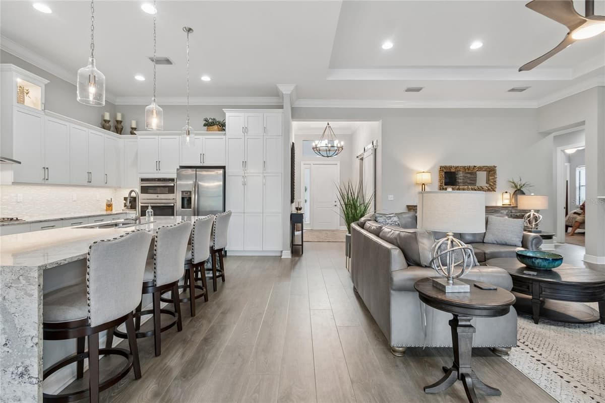 9005 BERNINI PLACE — photo 6 of 92