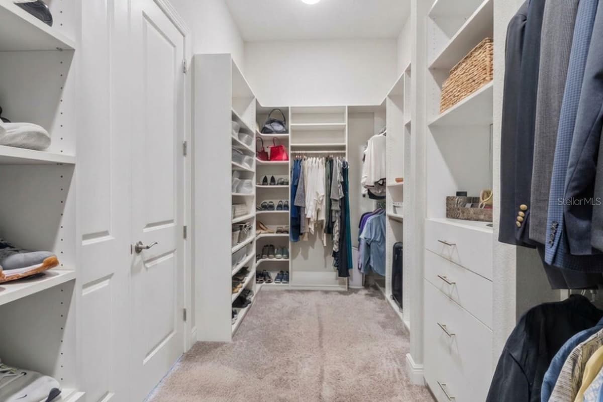 9005 BERNINI PLACE — photo 31 of 92