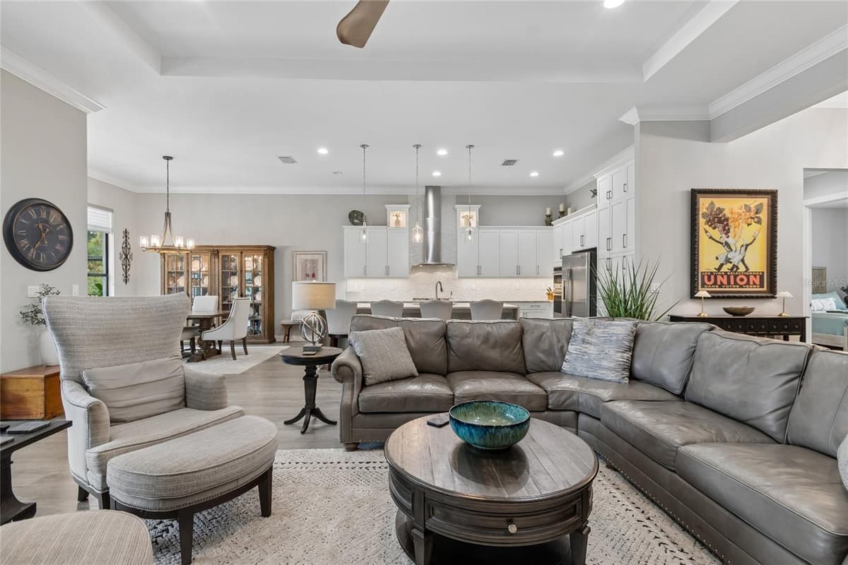 9005 BERNINI PLACE — photo 18 of 92