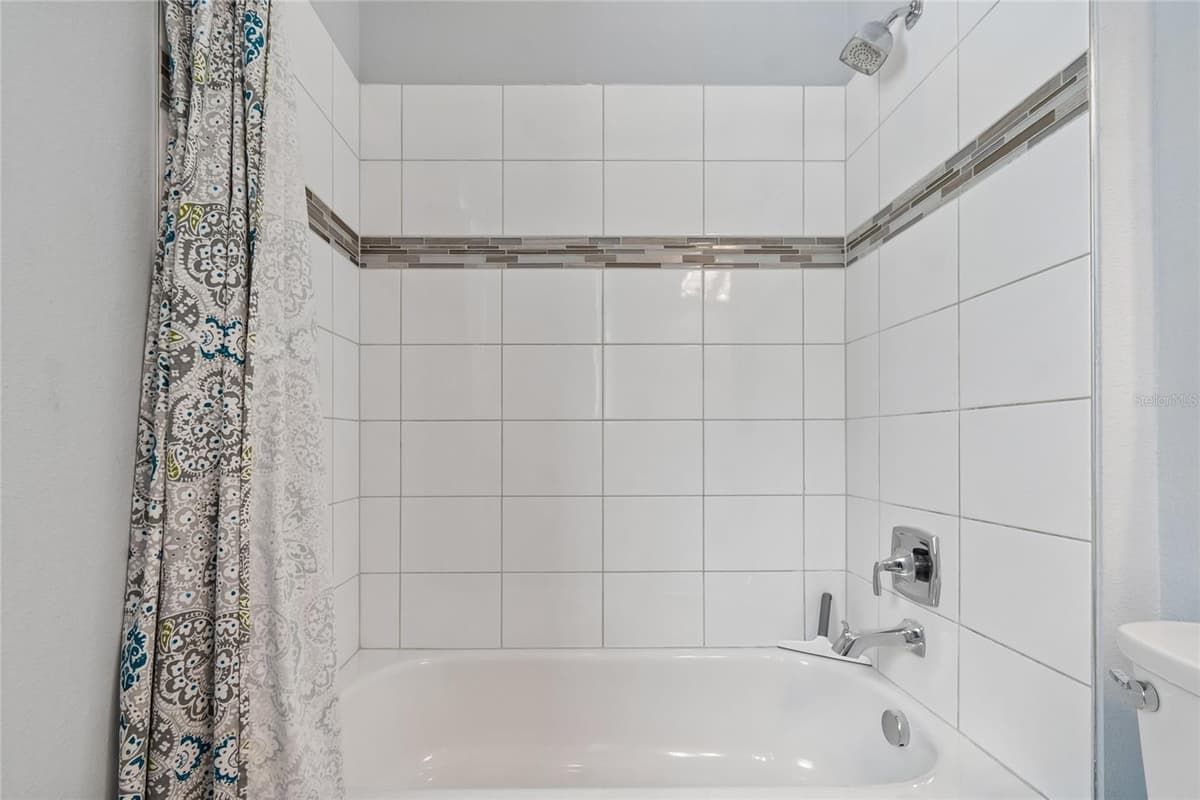 9005 BERNINI PLACE — photo 39 of 92