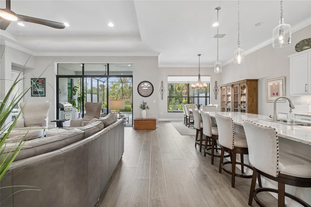 9005 BERNINI PLACE — photo 7 of 92
