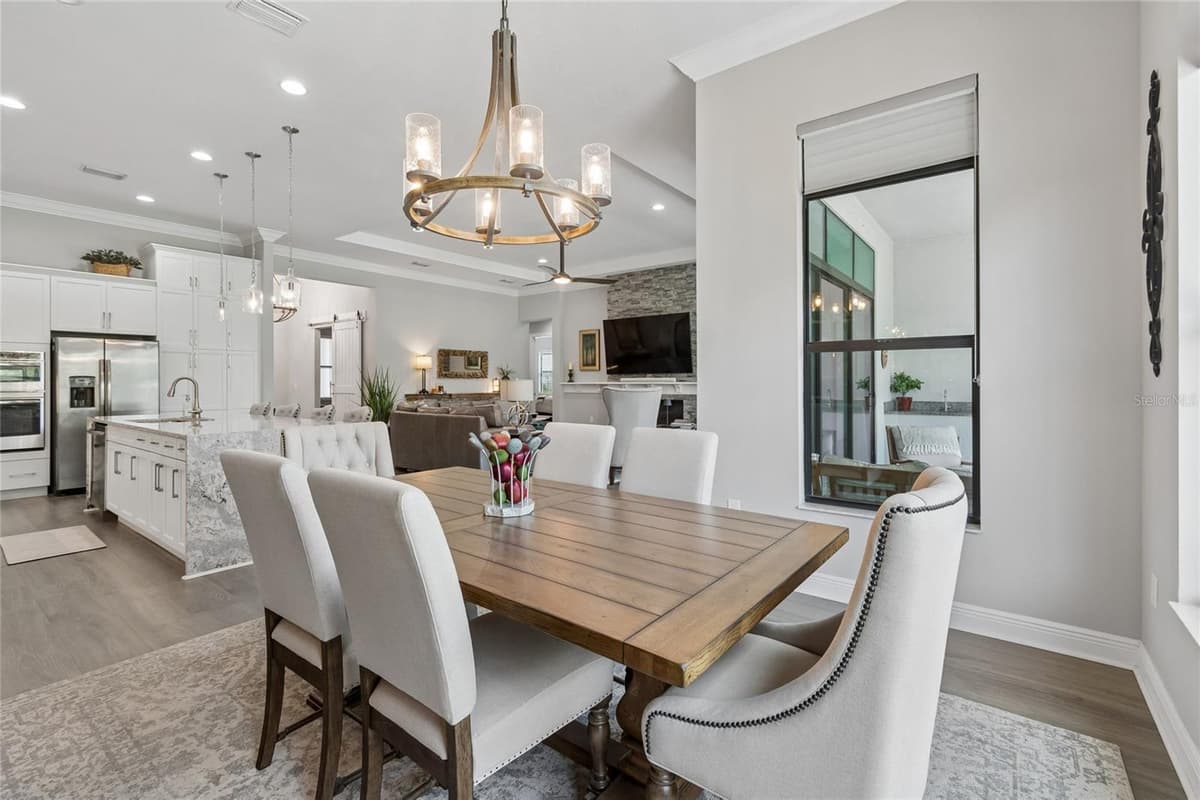 9005 BERNINI PLACE — photo 16 of 92
