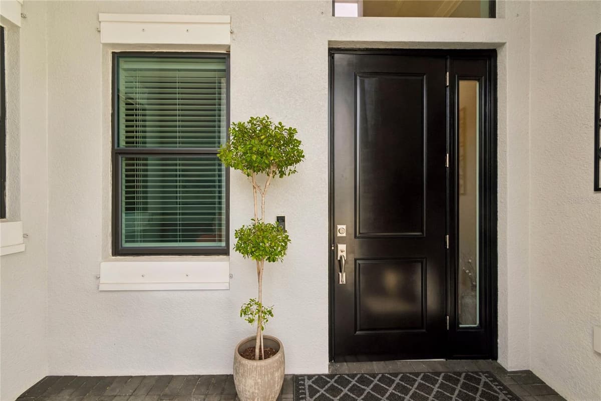9005 BERNINI PLACE — photo 4 of 92