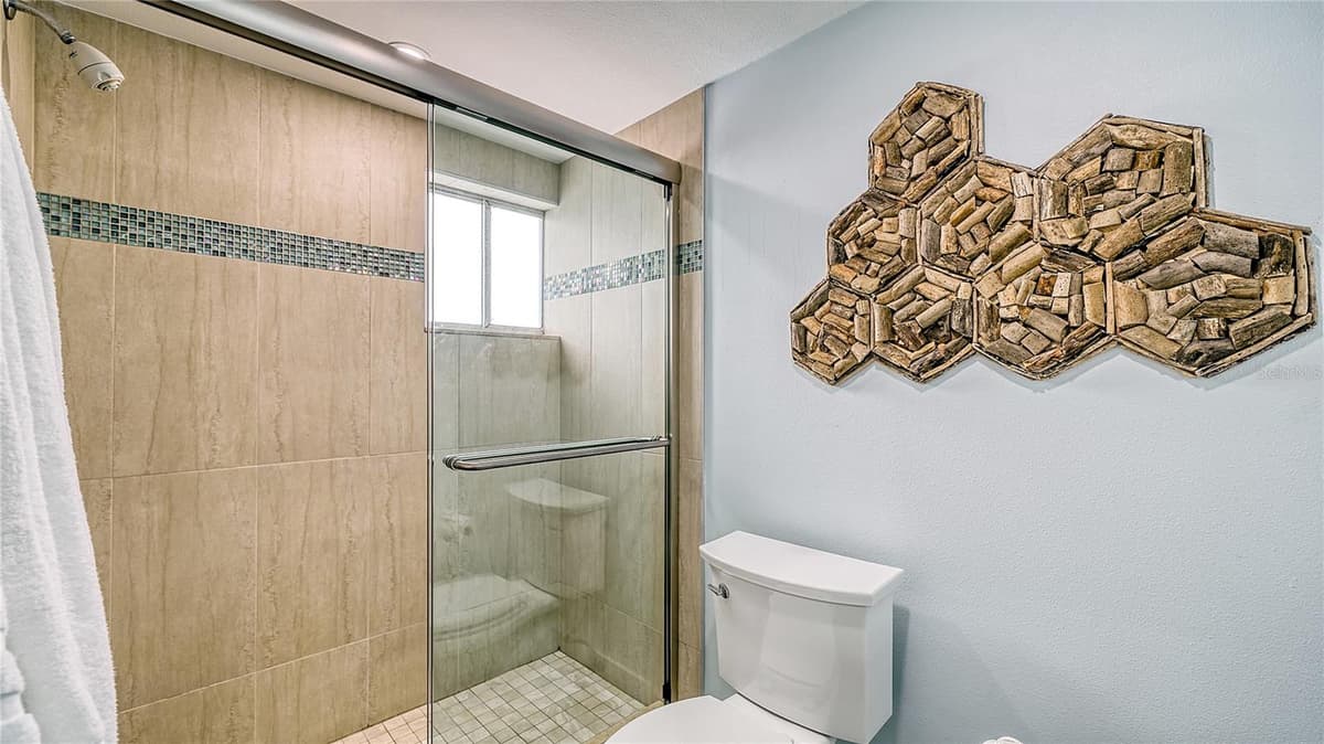 104 AVENIDA VENECCIA — photo 38 of 51