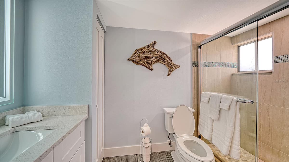 104 AVENIDA VENECCIA — photo 44 of 51