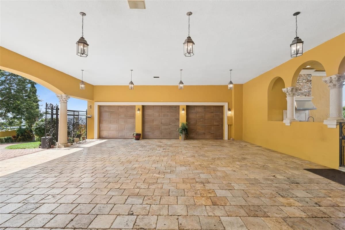 2961 LAKEVIEW DRIVE — photo 85 of 100