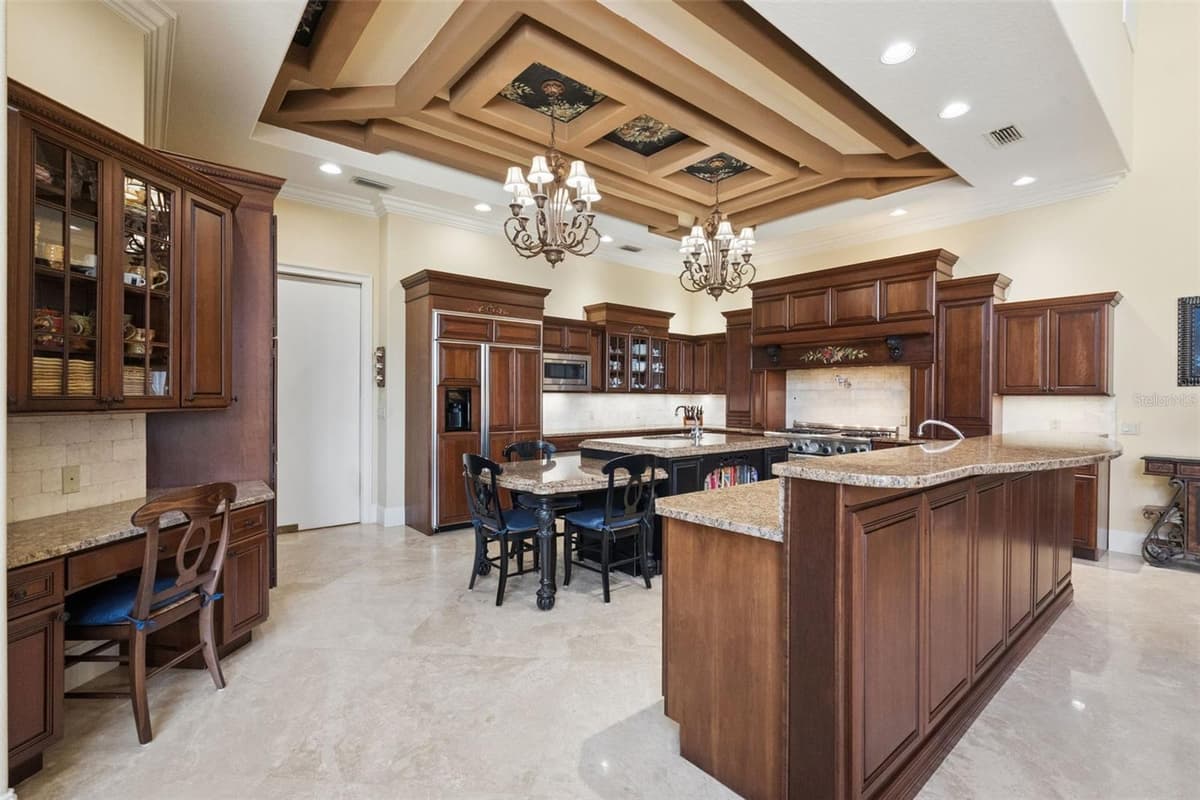 2961 LAKEVIEW DRIVE — photo 41 of 100