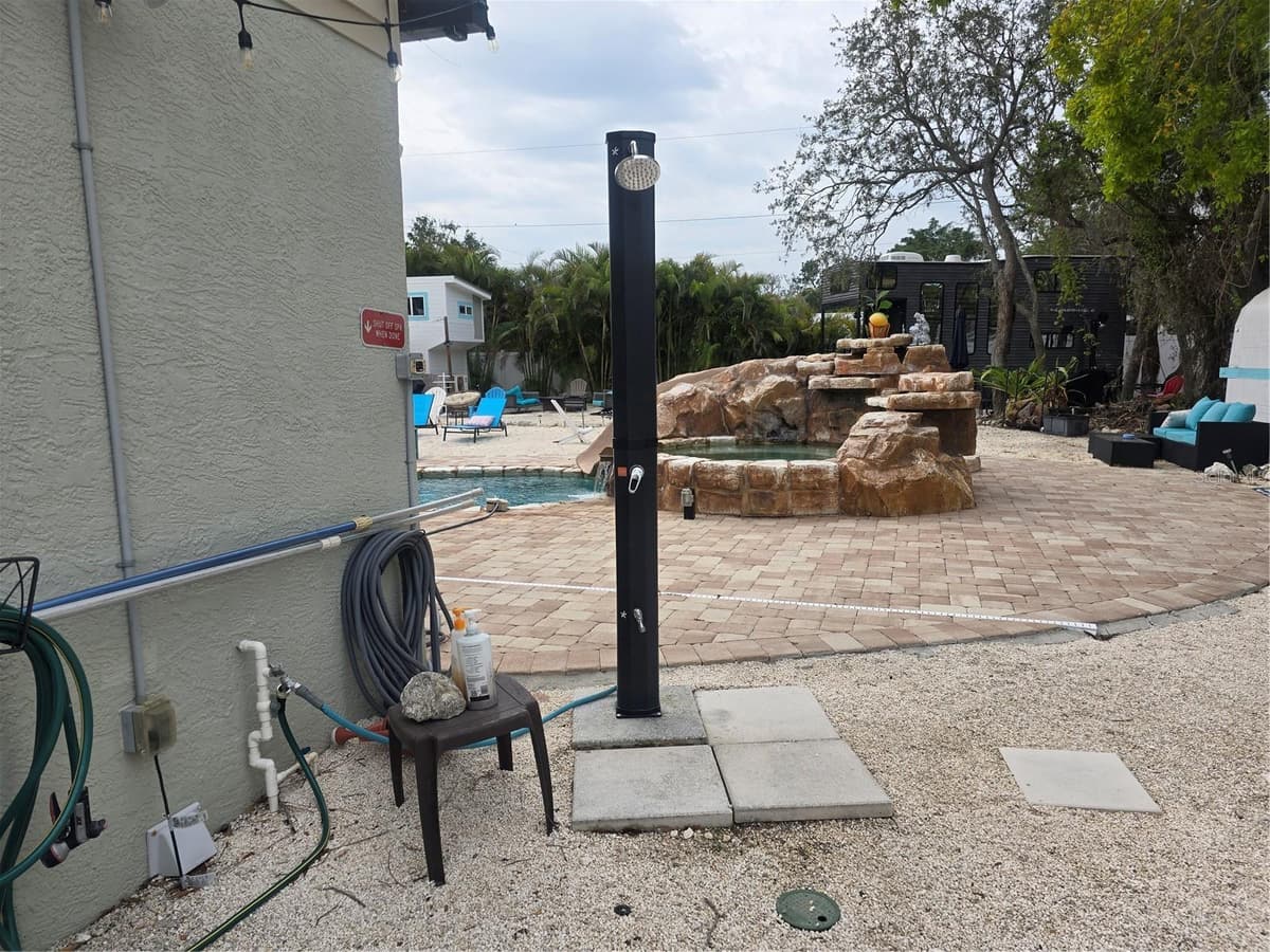 108 75TH STREET — photo 8 of 40