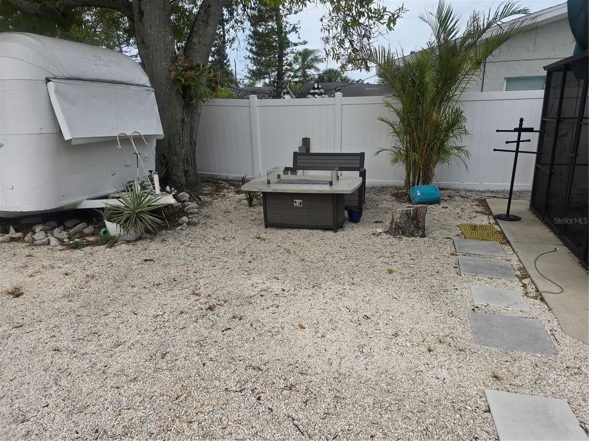 108 75TH STREET — photo 7 of 40