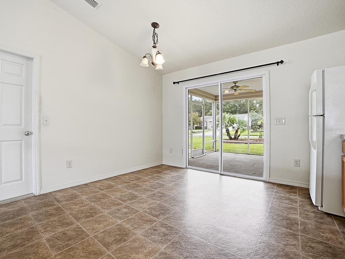 250 ARBELLA LOOP — photo 15 of 43