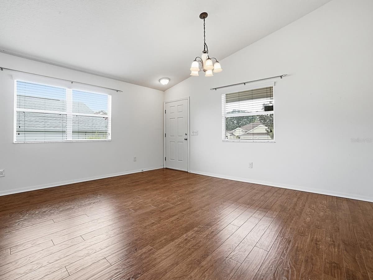 250 ARBELLA LOOP — photo 7 of 43