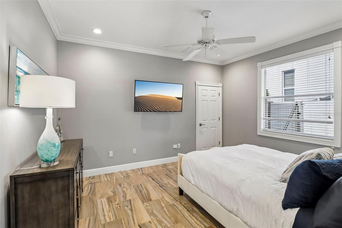 5729 OAK LAKE TRAIL — photo 36 of 47