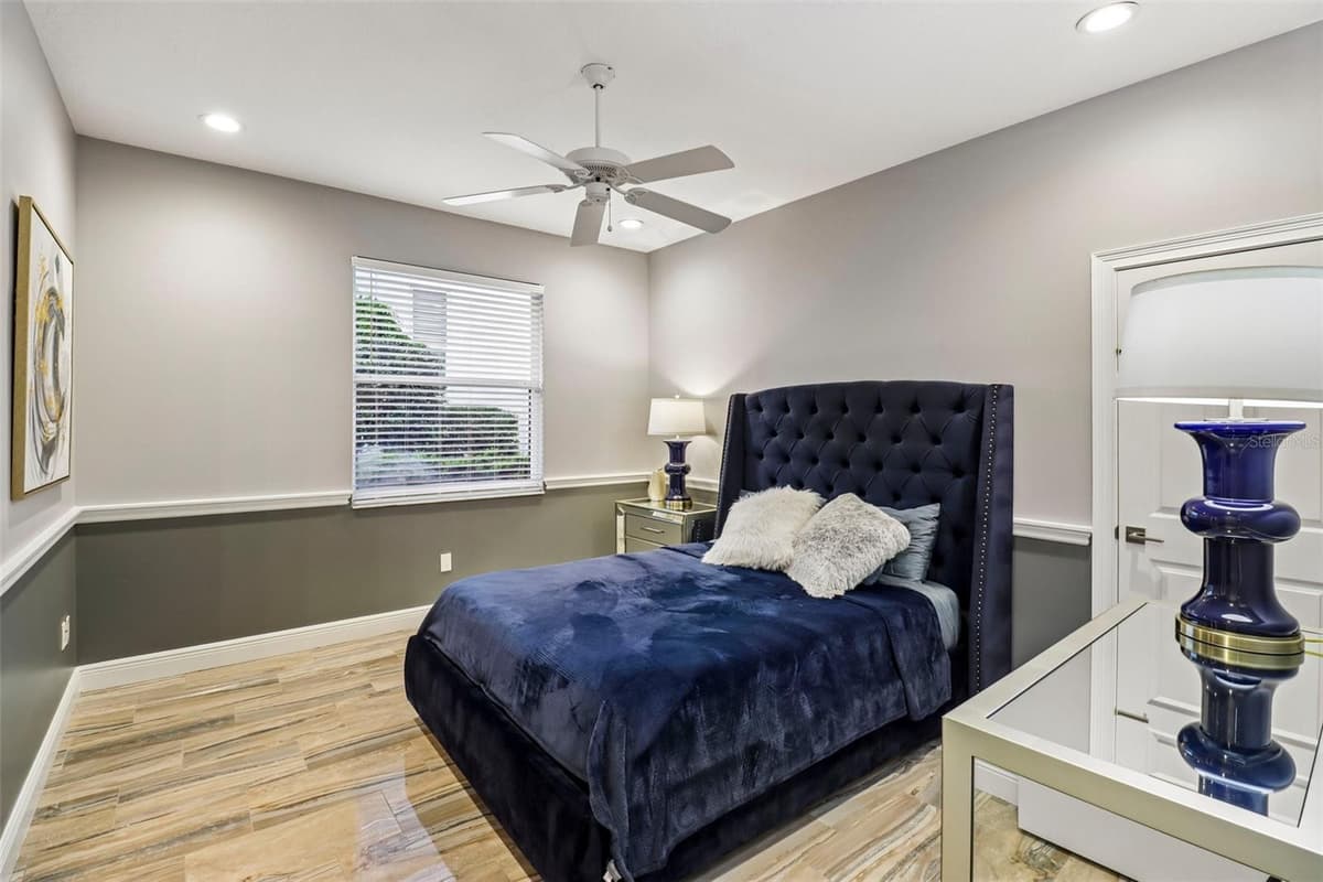 5729 OAK LAKE TRAIL — photo 33 of 47