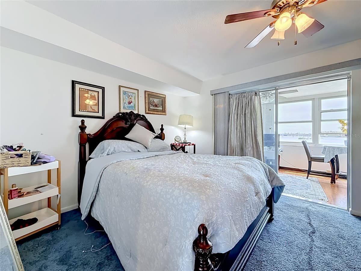 1868 SHORE DRIVE — photo 27 of 57
