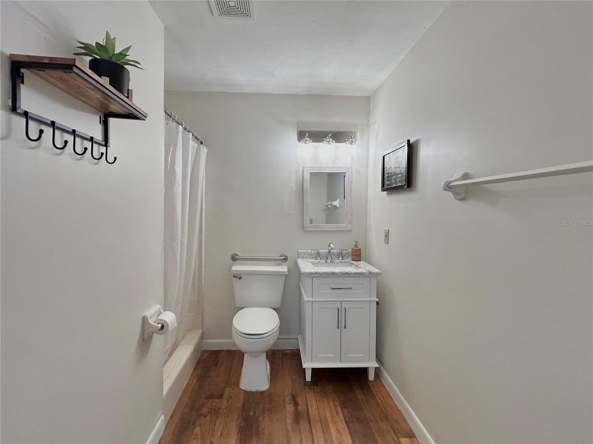 2731 41ST STREET — photo 6 of 6