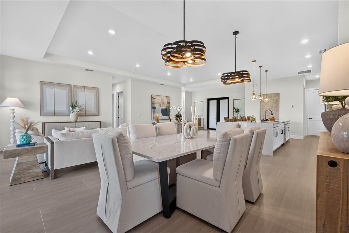9668 PRESIDENT CIRCLE — photo 14 of 37