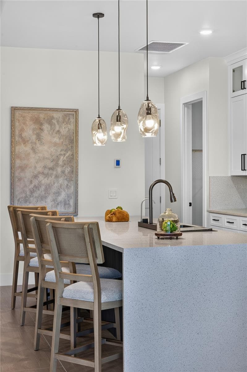 9668 PRESIDENT CIRCLE — photo 13 of 37