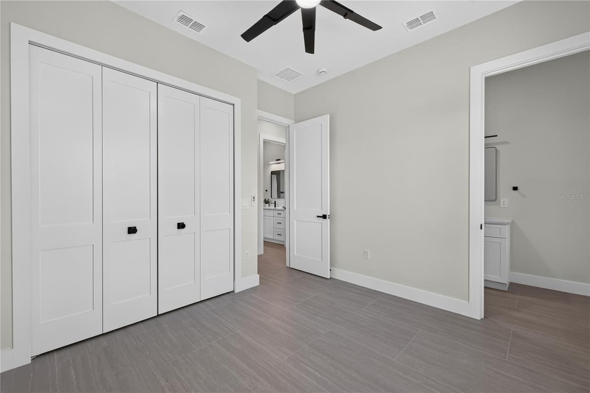 9668 PRESIDENT CIRCLE — photo 28 of 37