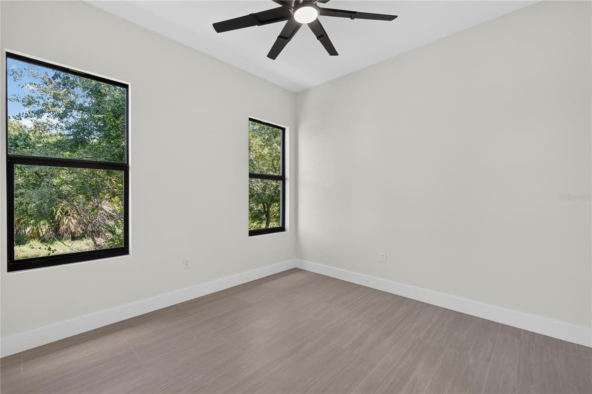 9668 PRESIDENT CIRCLE — photo 30 of 37
