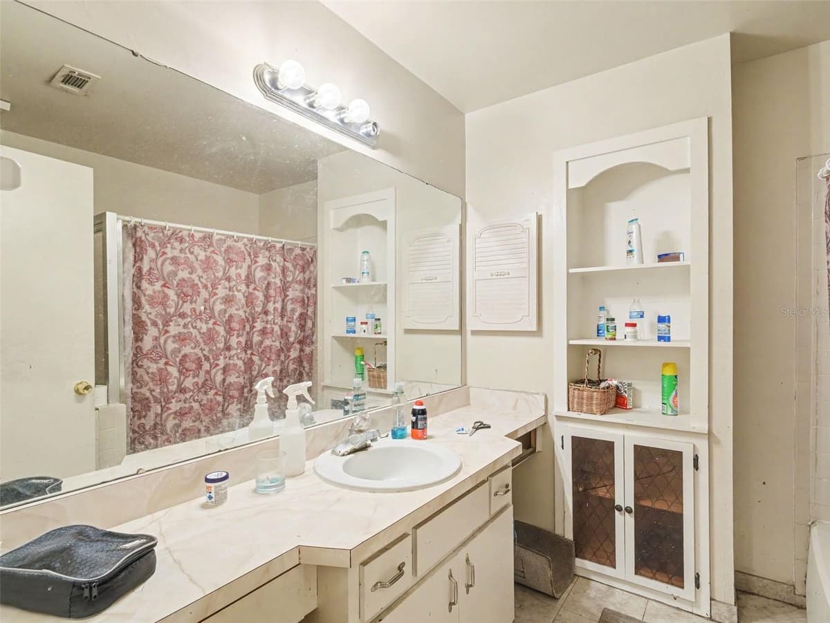 6716 DENNISON AVENUE — photo 13 of 16