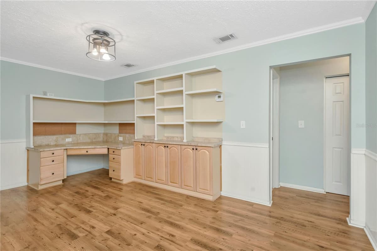 3412 LITTLE OAK STREET — photo 6 of 30