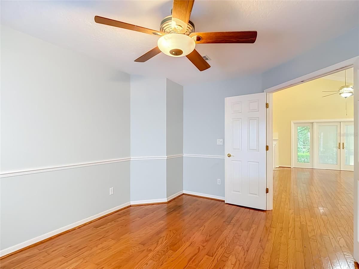 15886 SANCTUARY DRIVE — photo 30 of 64