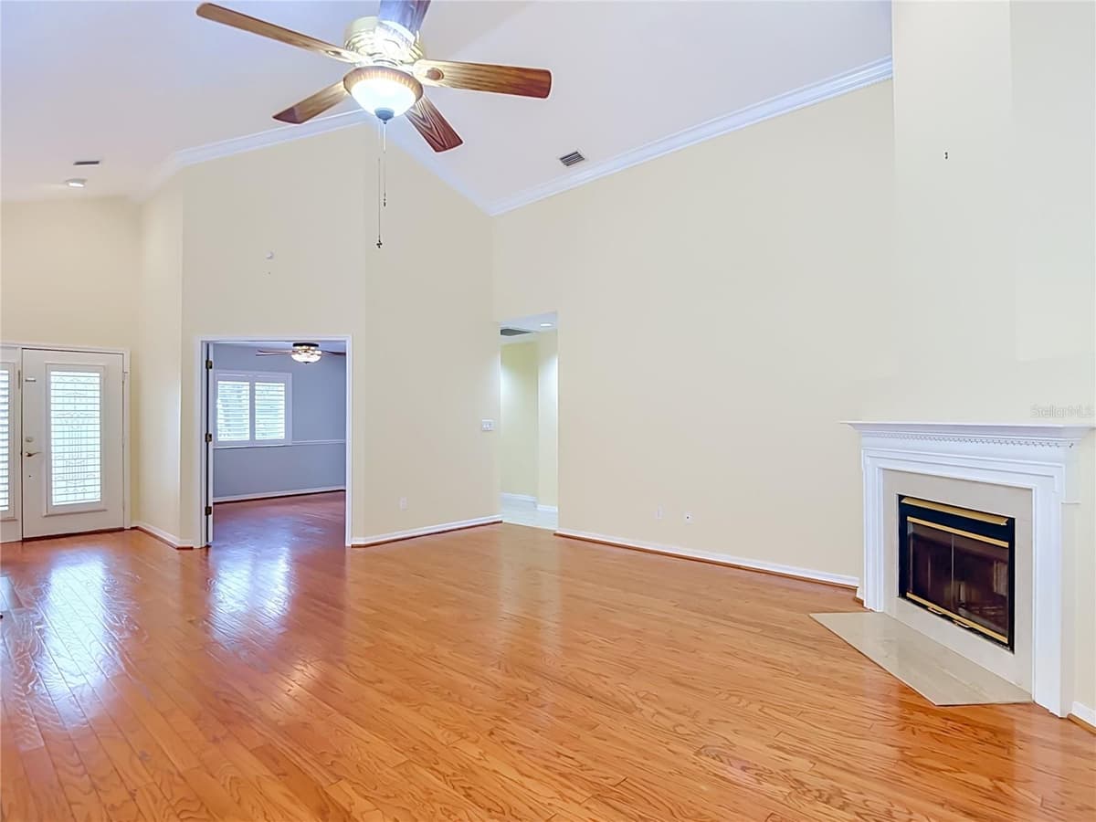 15886 SANCTUARY DRIVE — photo 20 of 64