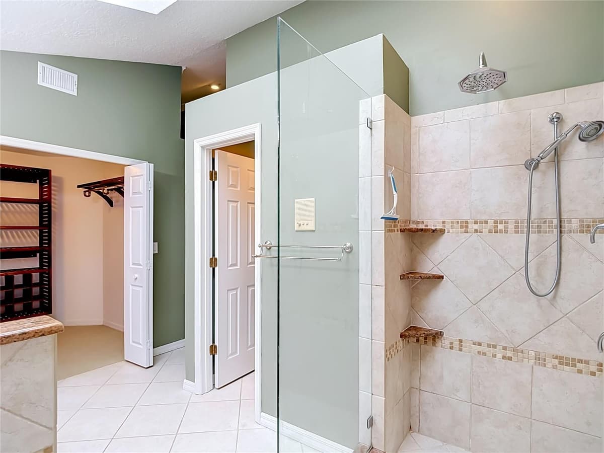 15886 SANCTUARY DRIVE — photo 40 of 64