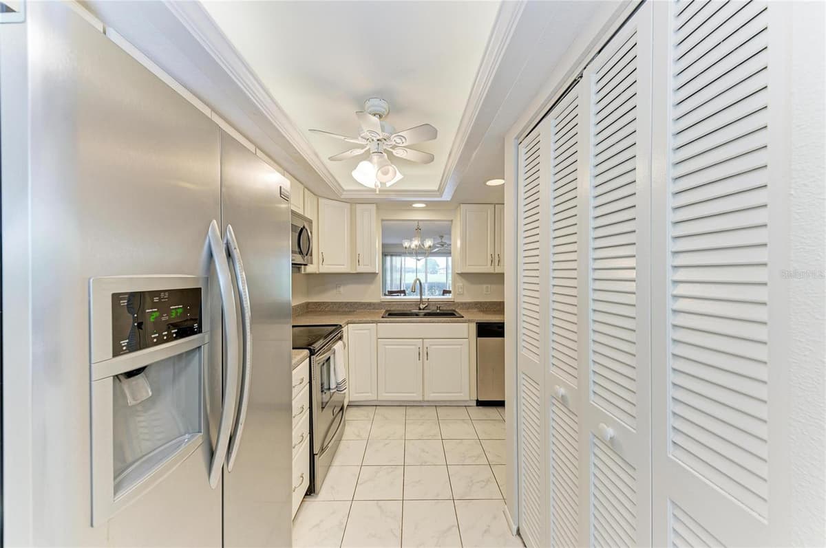 6999 COUNTRY CLUB DRIVE — photo 13 of 47
