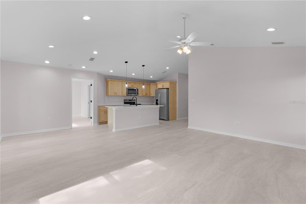 768 POWELL STREET — photo 33 of 51