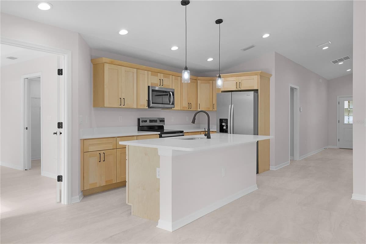 768 POWELL STREET — photo 38 of 51