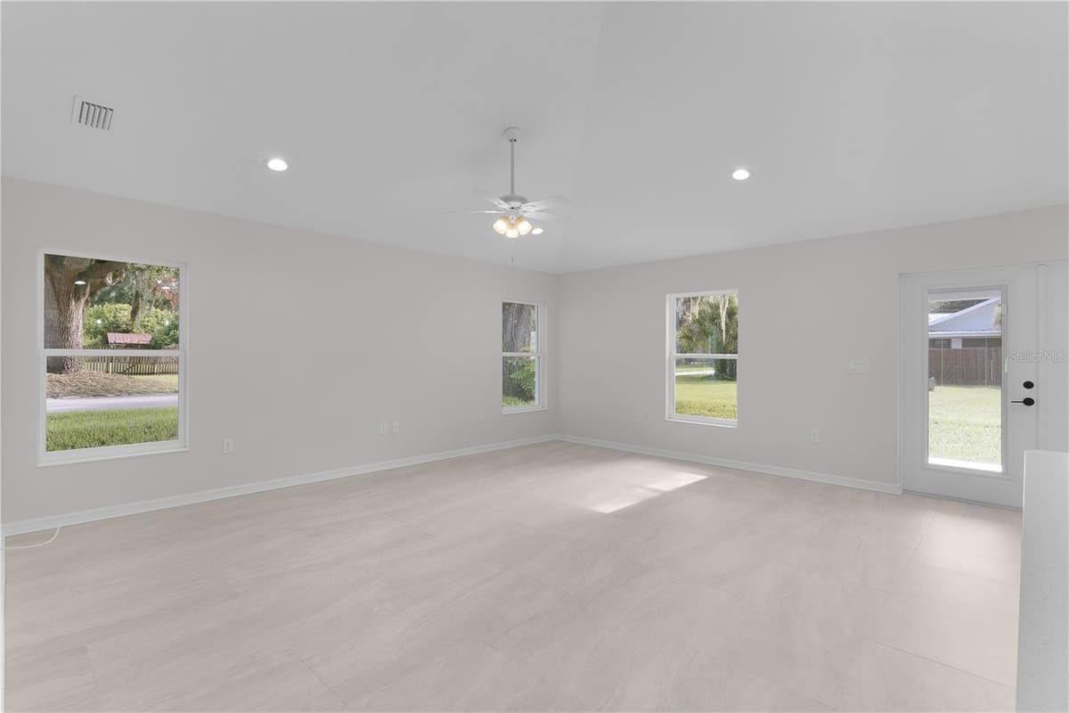768 POWELL STREET — photo 31 of 51