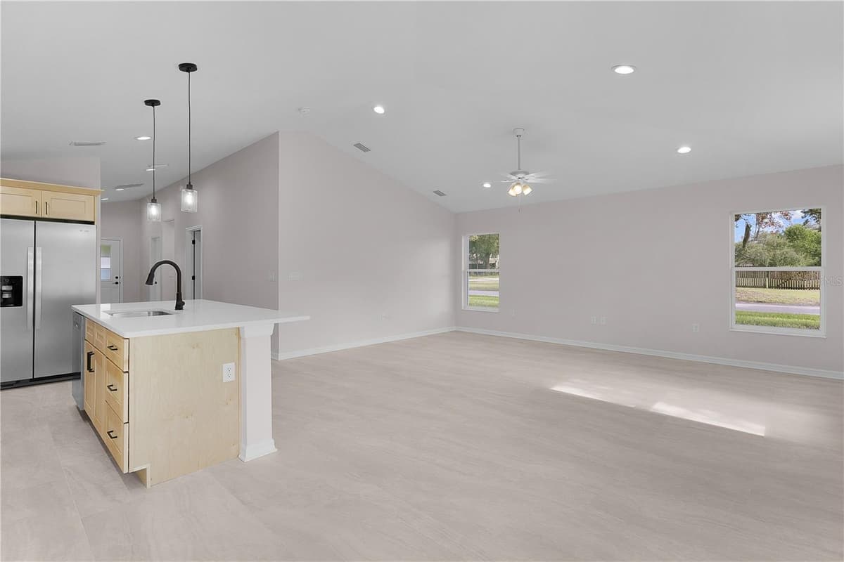 768 POWELL STREET — photo 36 of 51