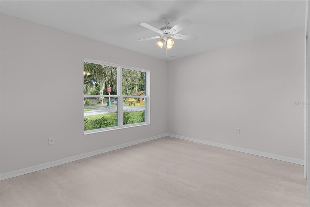 768 POWELL STREET — photo 15 of 51