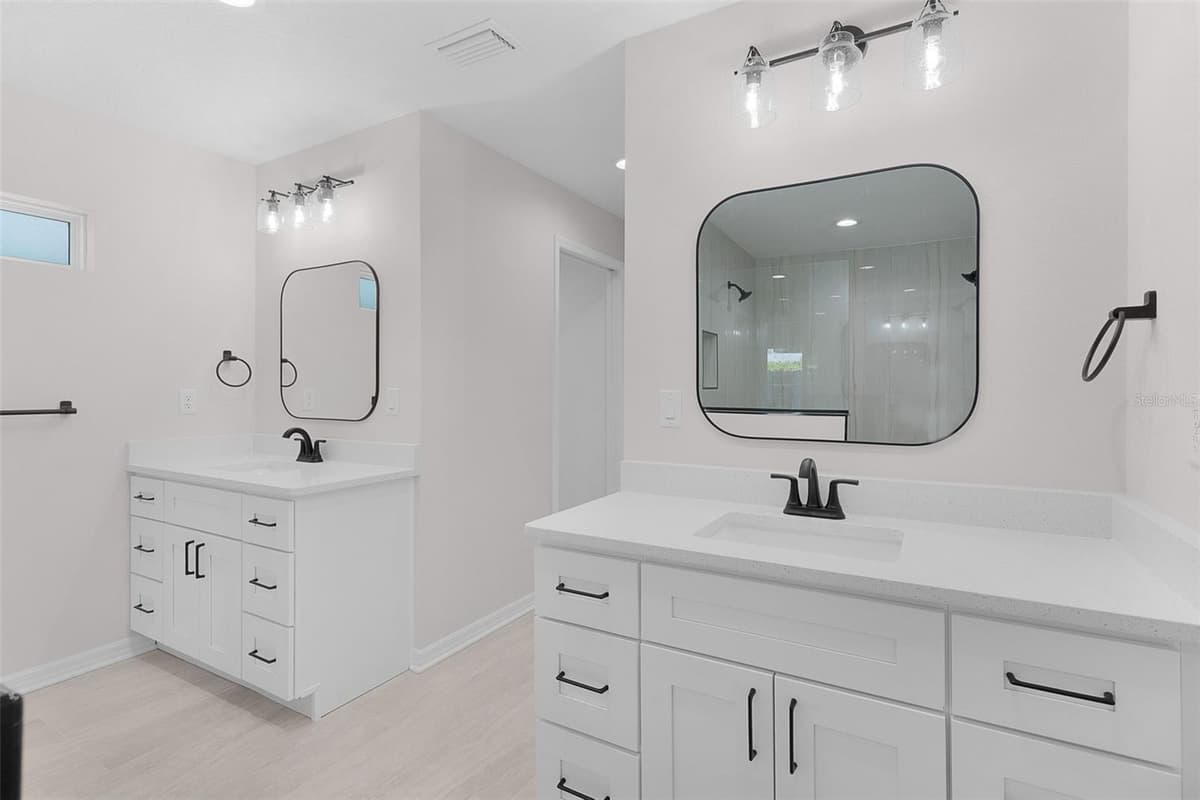 740 POWELL STREET — photo 38 of 51
