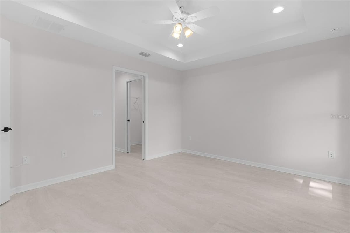 740 POWELL STREET — photo 31 of 51