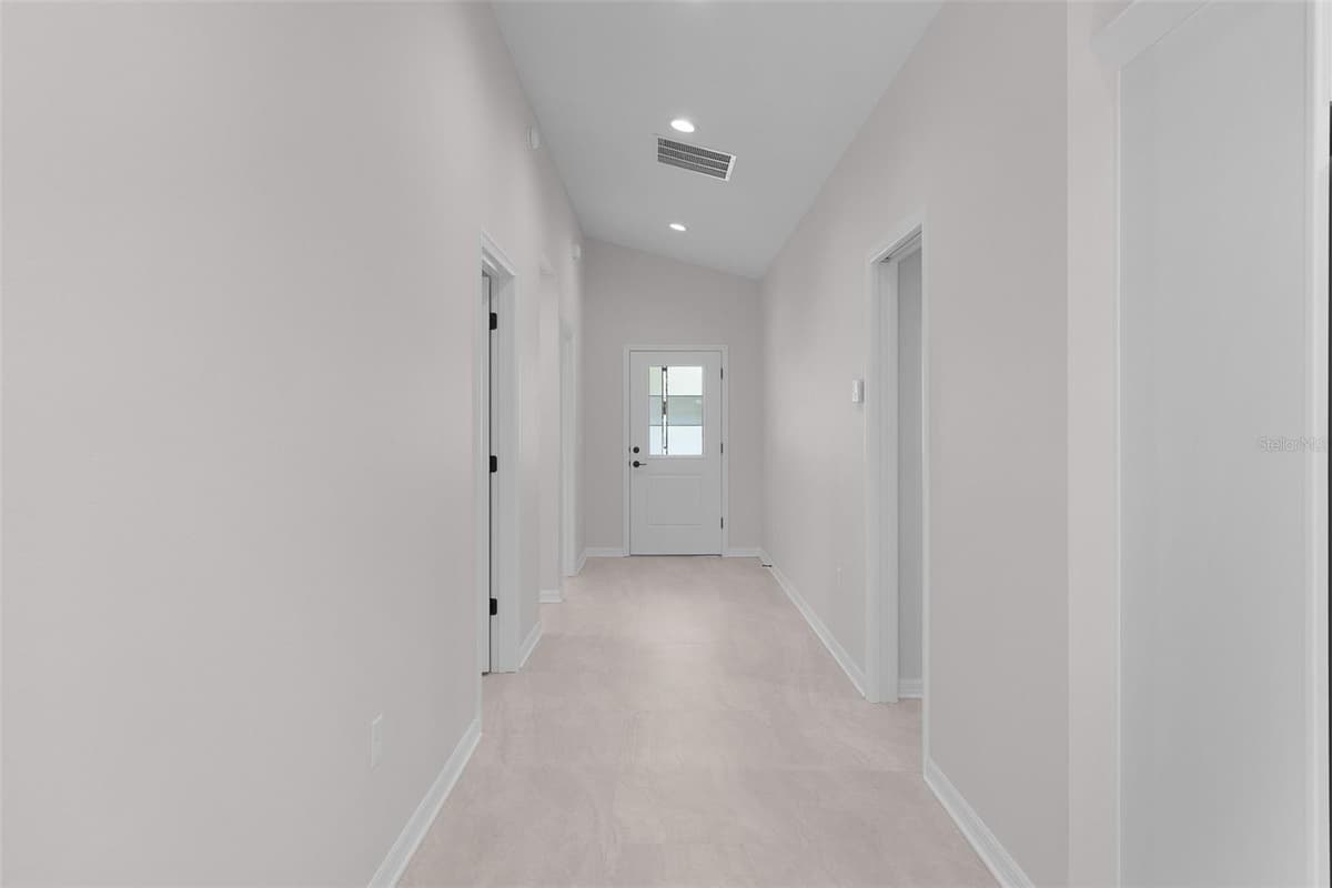 740 POWELL STREET — photo 39 of 51