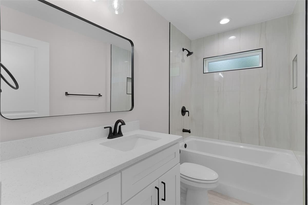 740 POWELL STREET — photo 27 of 51