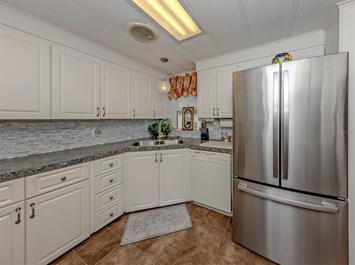 182 PALM HARBOR DRIVE — photo 17 of 65