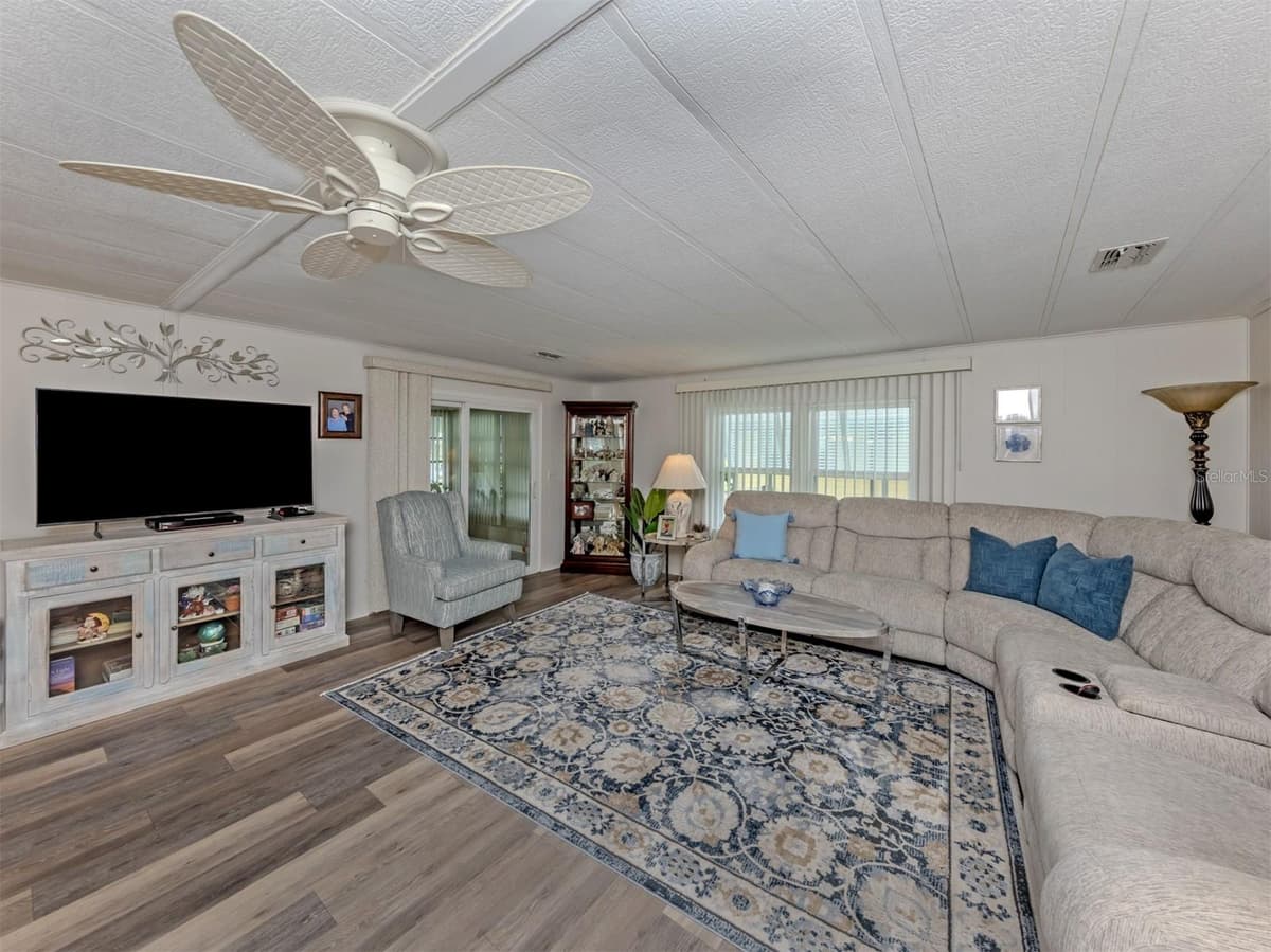 182 PALM HARBOR DRIVE — photo 9 of 65