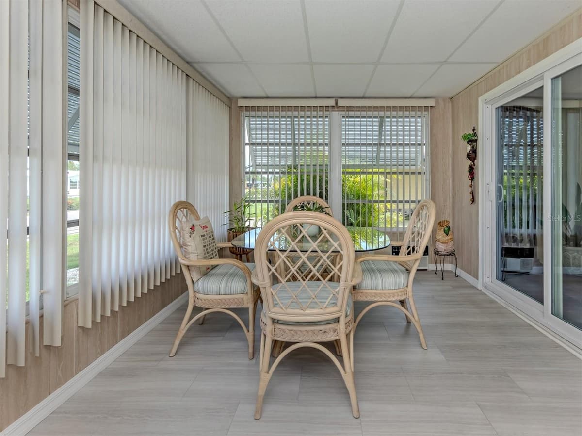 182 PALM HARBOR DRIVE — photo 20 of 65