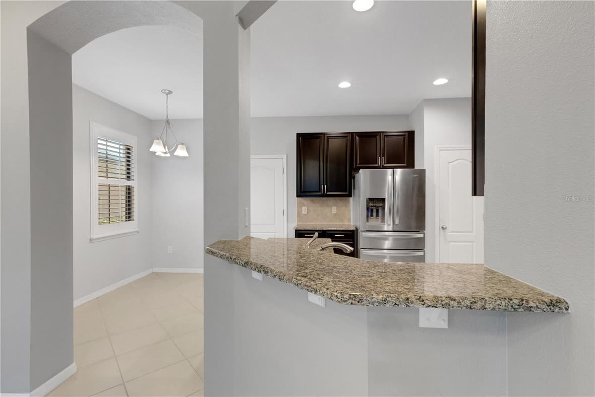 5166 BAY ISLE CIRCLE — photo 17 of 67