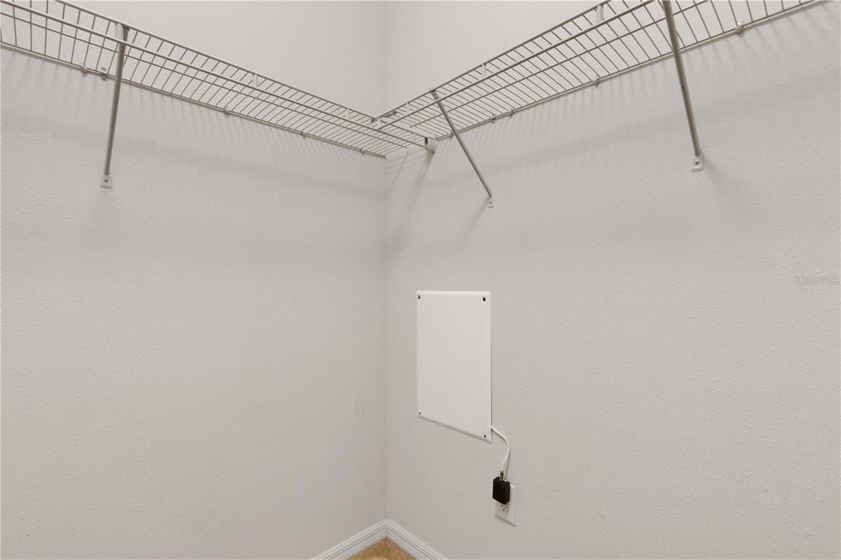 5166 BAY ISLE CIRCLE — photo 38 of 67