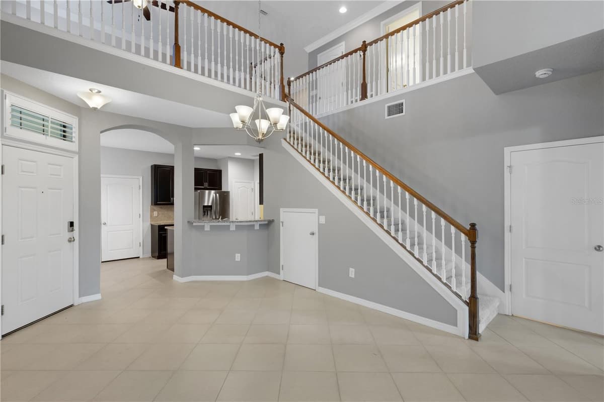 5166 BAY ISLE CIRCLE — photo 8 of 67