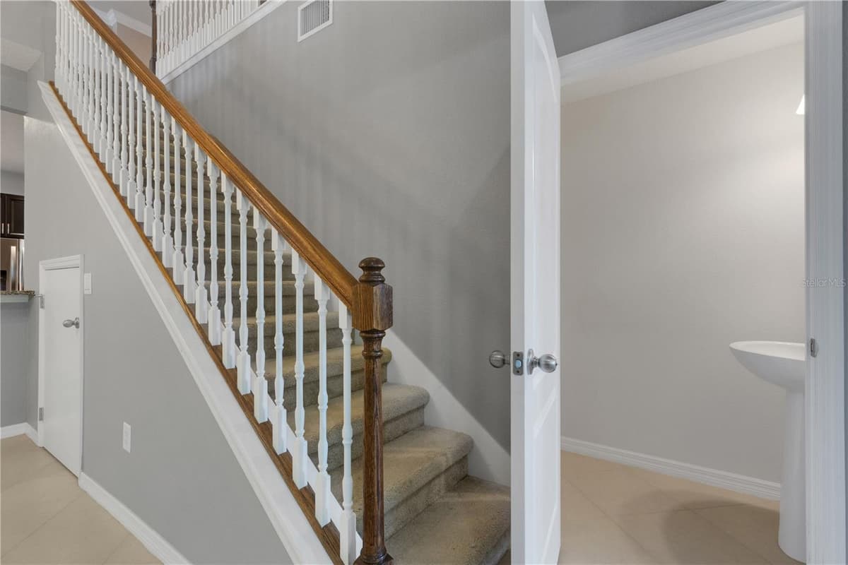 5166 BAY ISLE CIRCLE — photo 29 of 67