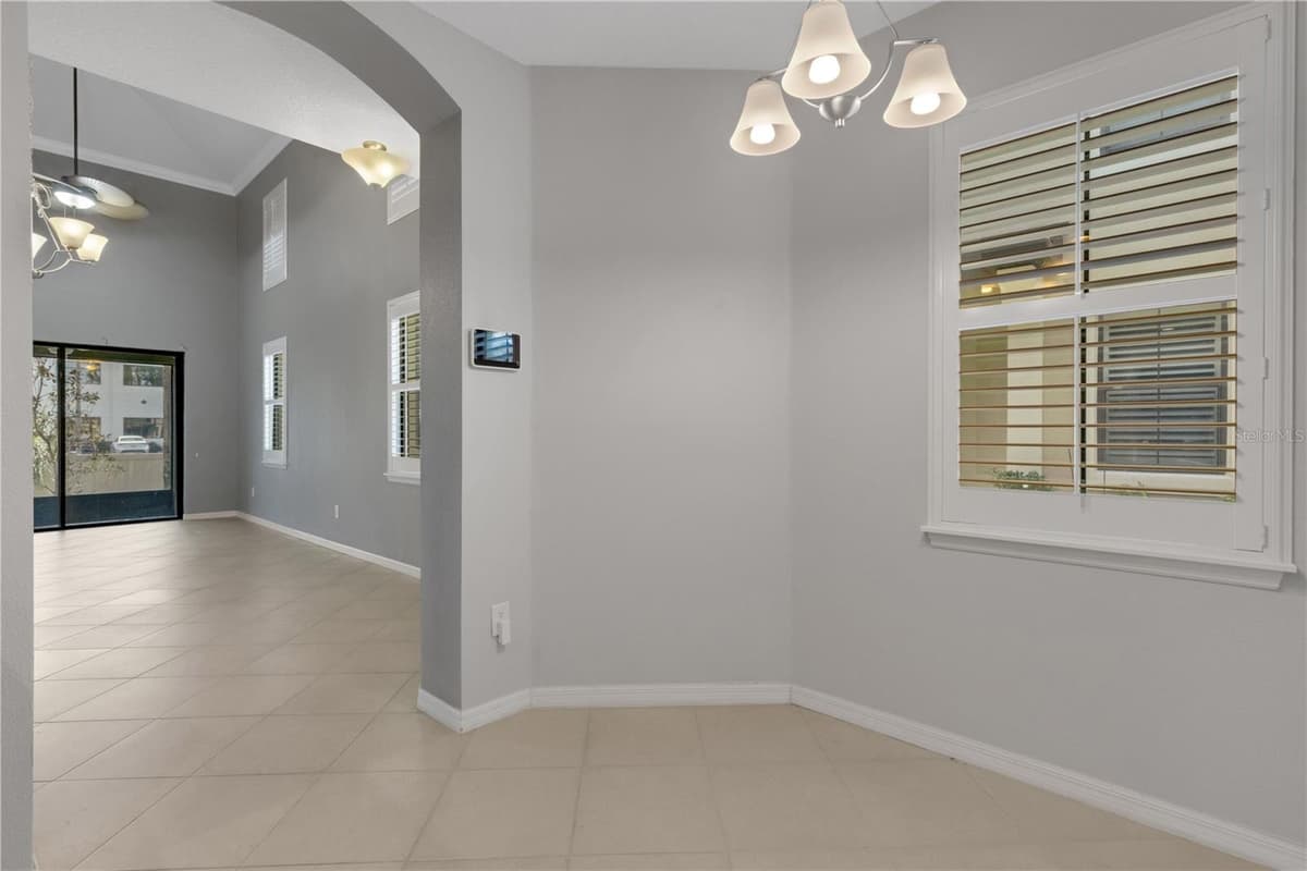5166 BAY ISLE CIRCLE — photo 25 of 67