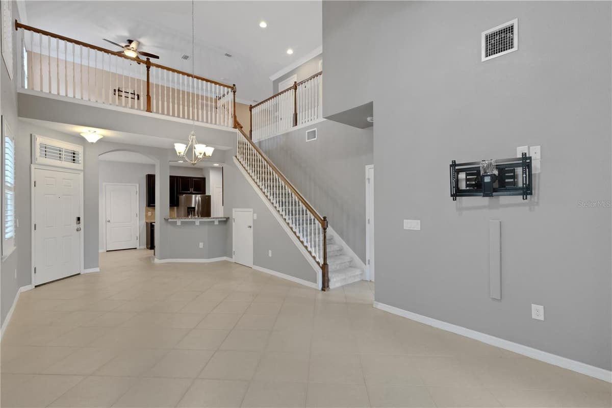 5166 BAY ISLE CIRCLE — photo 15 of 67